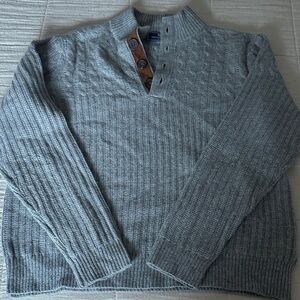 Vineyard Vines Men's Gray Sweater with Button Detail